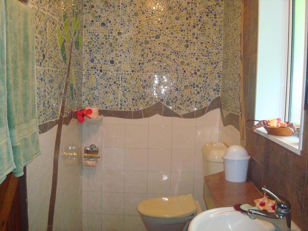 Gecko Lodge Fiji Savusavu Værelse billede